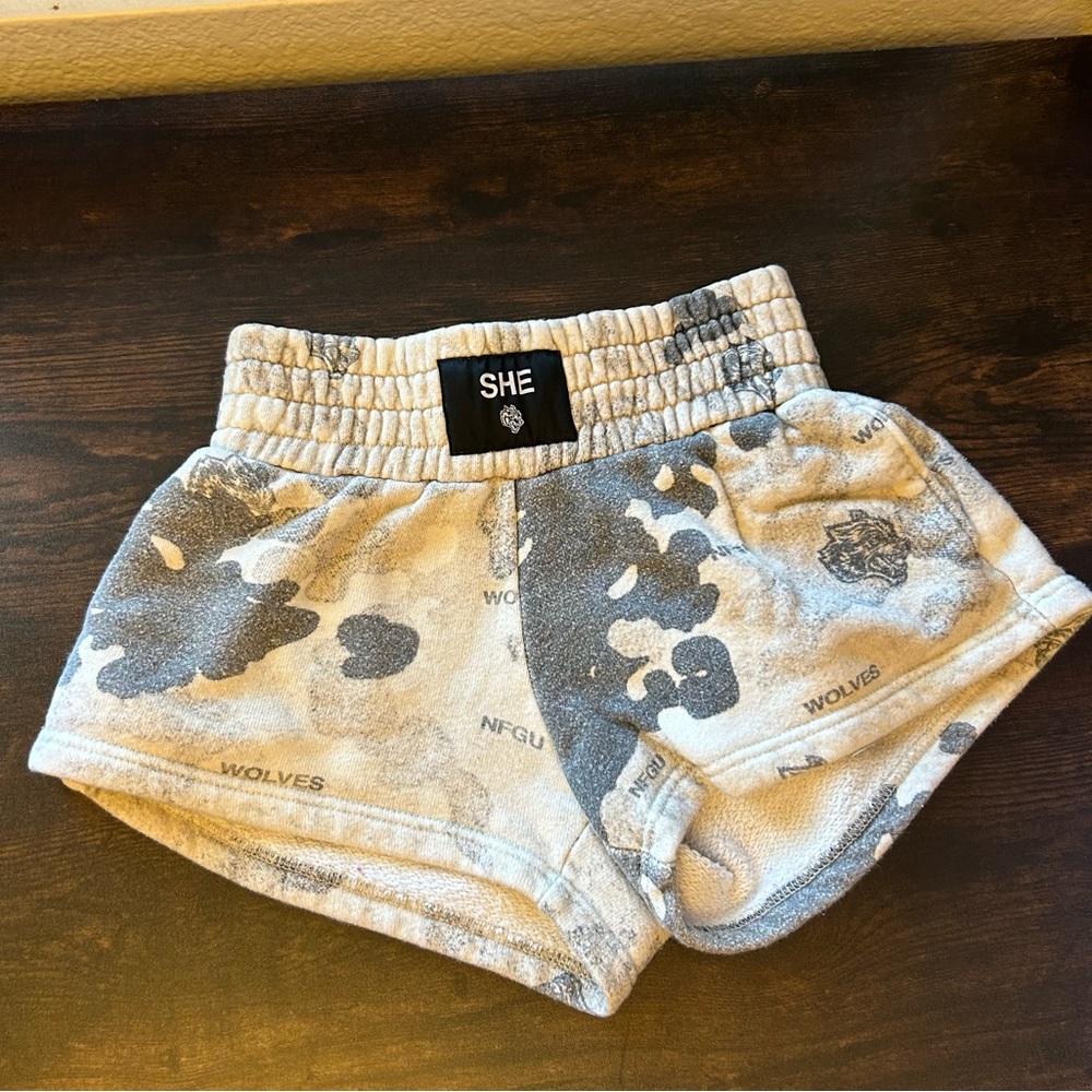 Darc sport xs she sweat shorts